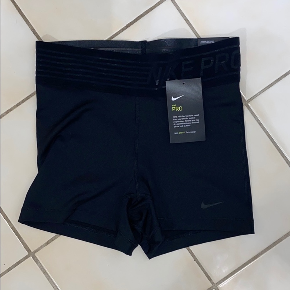 Nike Pro black spandex